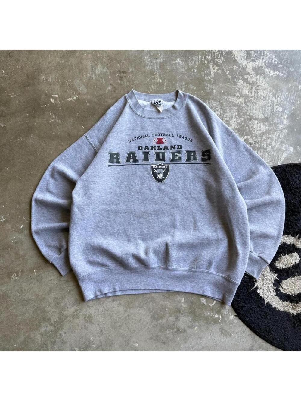 Vintage 2001 Lee Sport Raiders Crewneck
